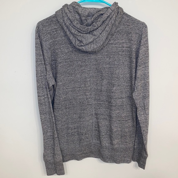 Nike lightweight sweatshirt, size Large.  Excellent condition, barely worn. - Picture 6 of 8